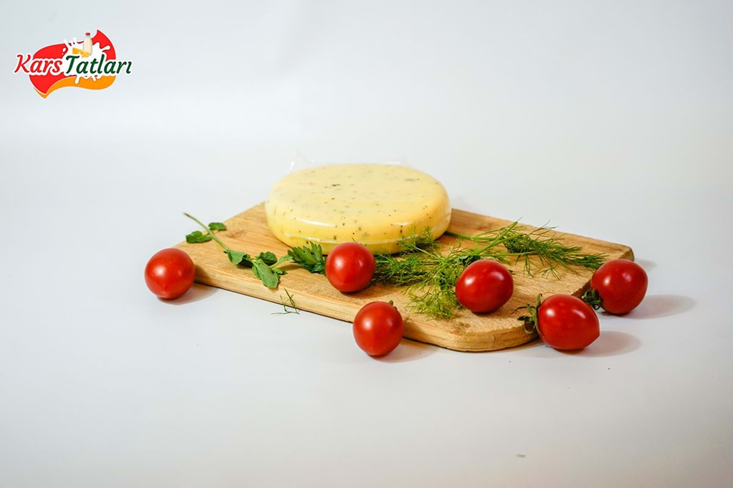 Çörekotlu Taze Kaşar Peyniri - 500GR